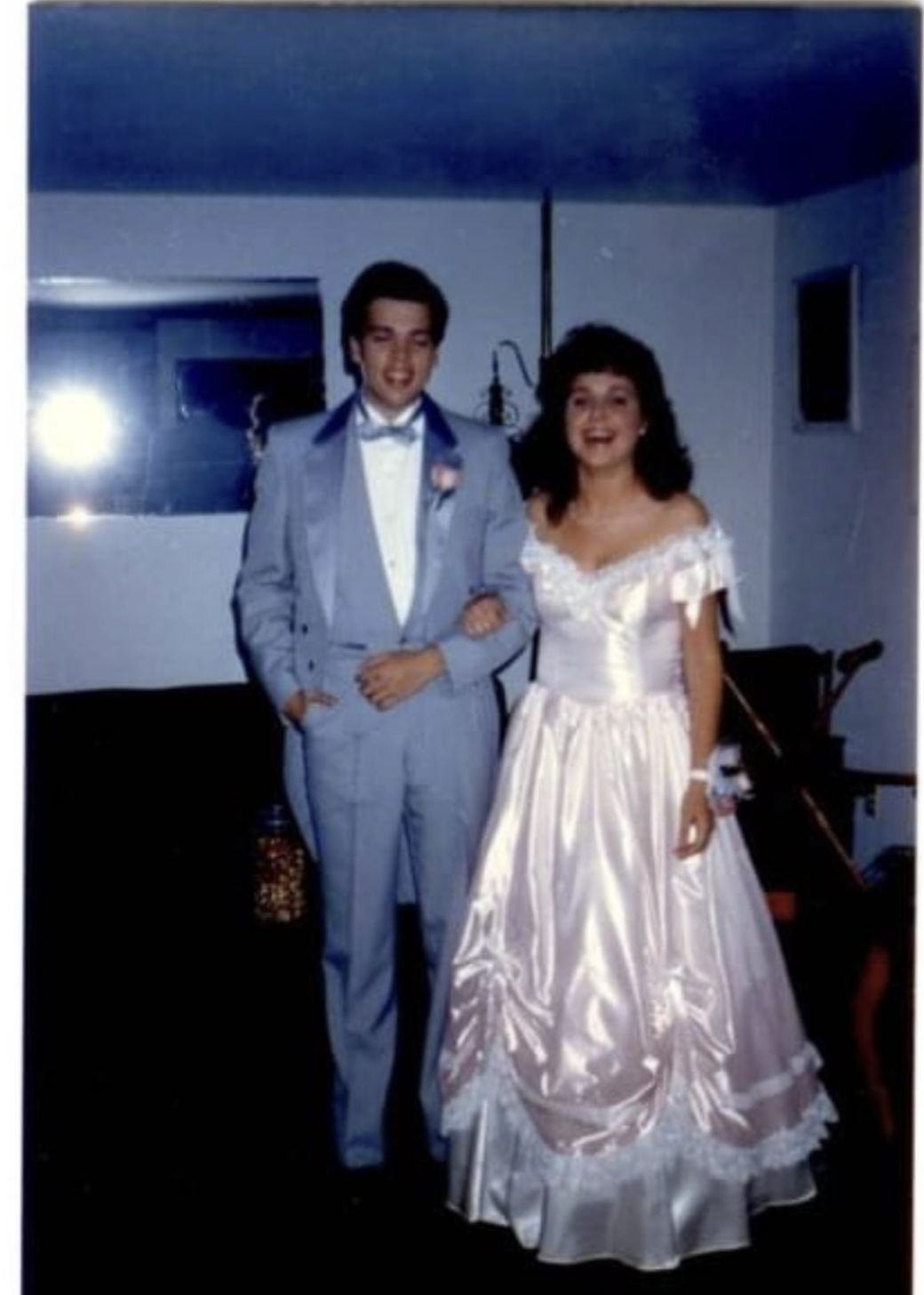 27 ‘80s Prom Photos That Will Have You Retroactively Coughing From Hairspray Fumes